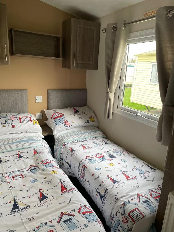 Parkdean Cherry Tree Holiday Park Burgh Castle Belton with Browston Exterior photo